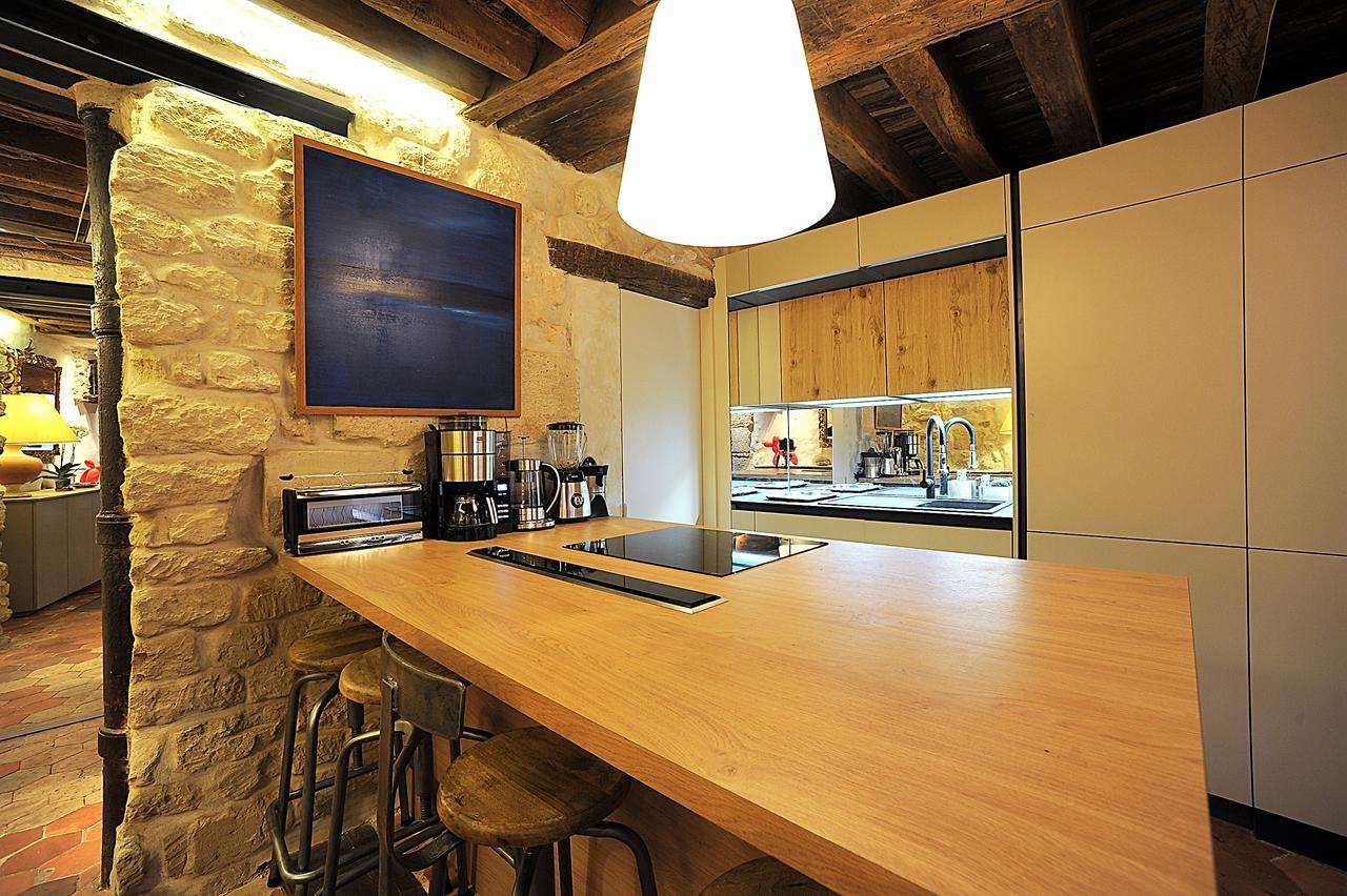 Beautiful Apartment In Historical Marais باريس المظهر الخارجي الصورة