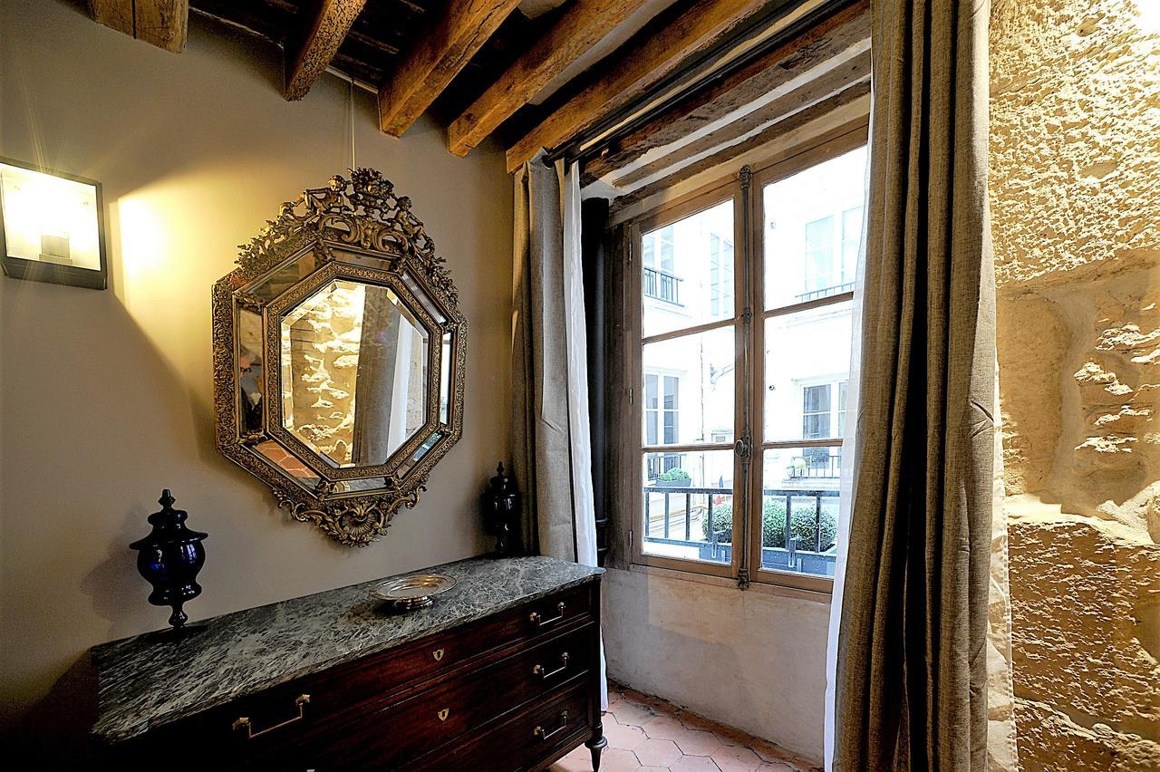 Beautiful Apartment In Historical Marais باريس المظهر الخارجي الصورة