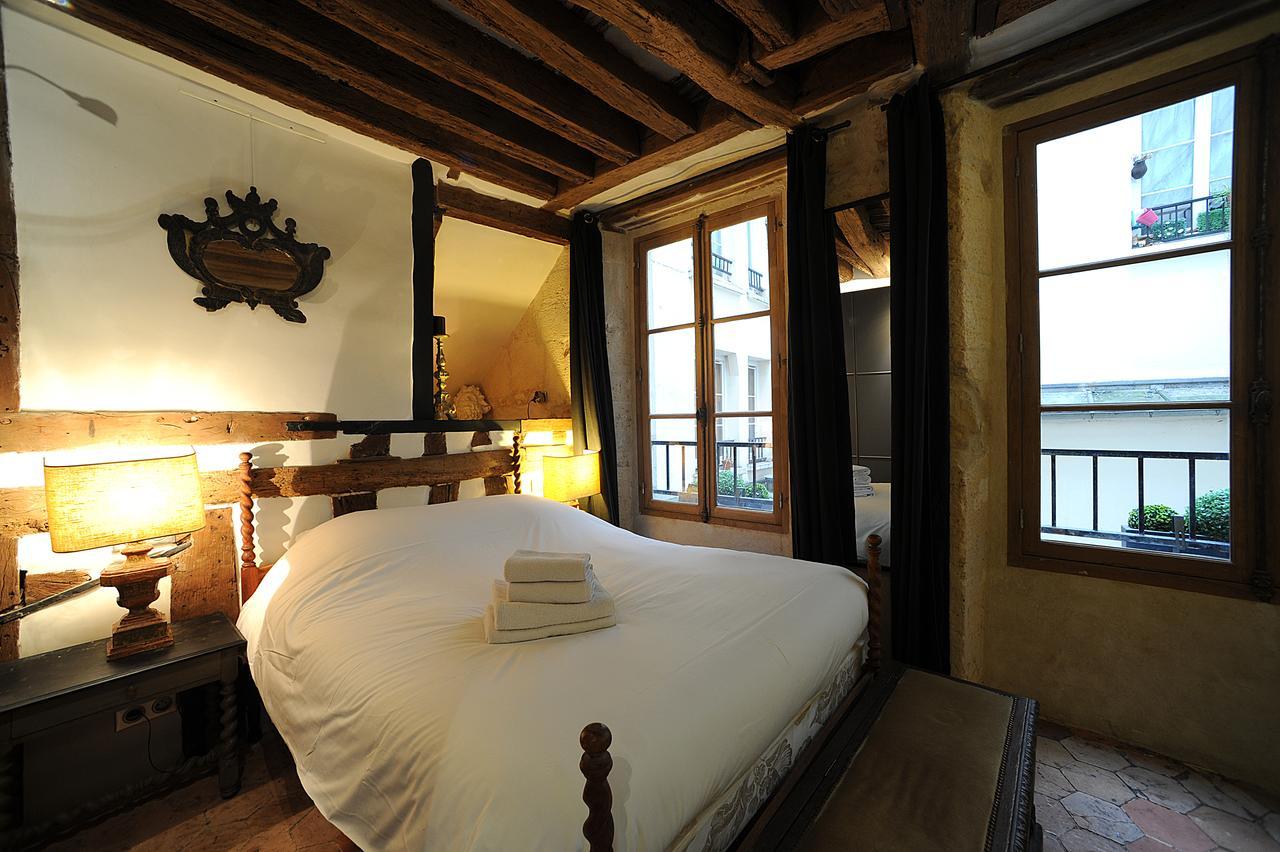 Beautiful Apartment In Historical Marais باريس المظهر الخارجي الصورة