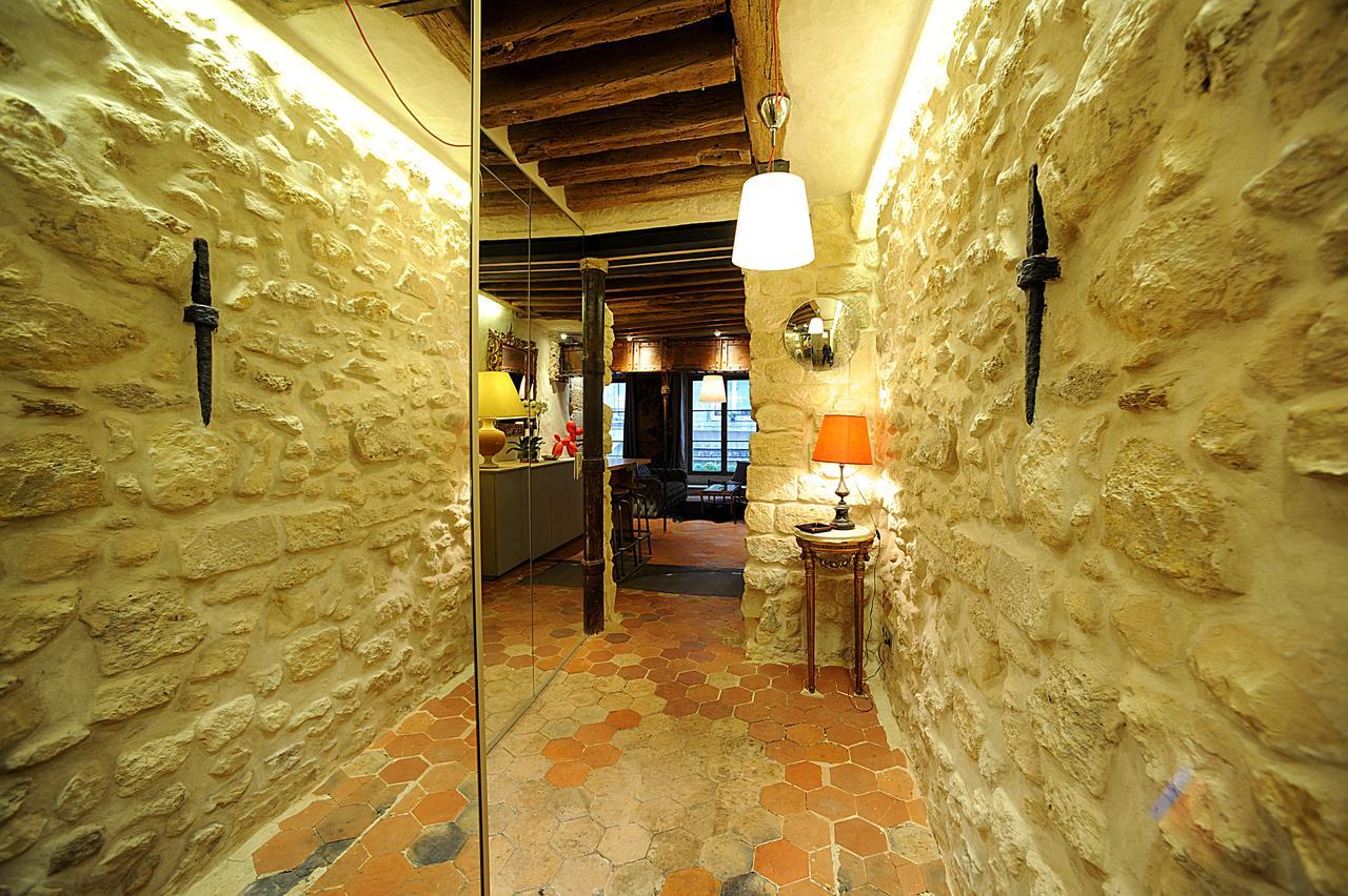 Beautiful Apartment In Historical Marais باريس المظهر الخارجي الصورة
